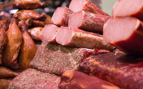 didmeninė prekyba mėsos produktais